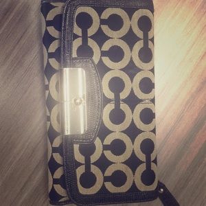 Coach wallet